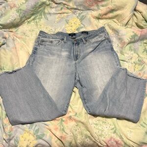 Kaari size 16, high-rise, straight, crop